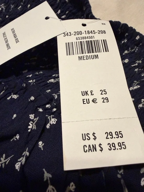 Hollister Ultra High Rise Floral Skirt M - Picture 3 of 5